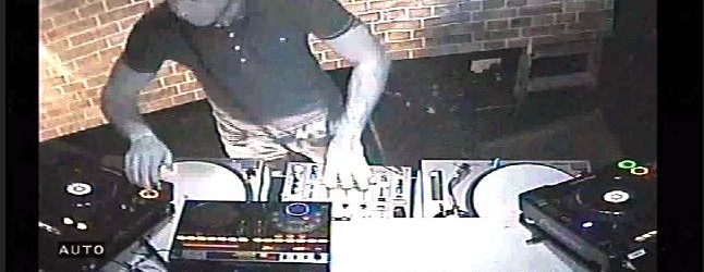 Ross Lyall Live